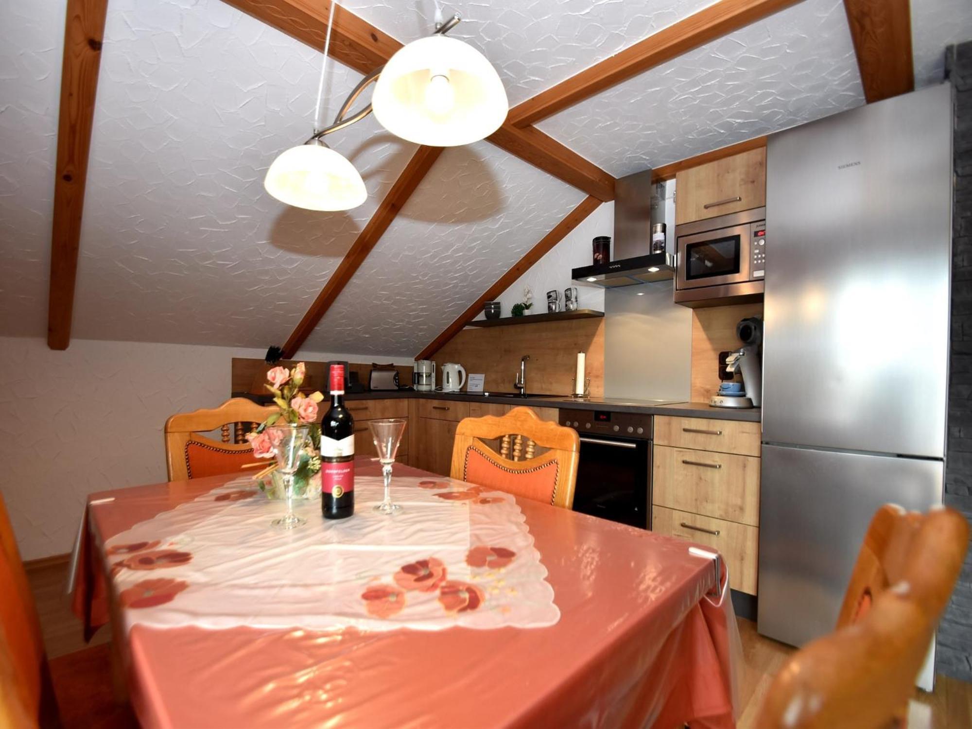 Scenic Apartment With Balcony Garden Deckchairs Barbecue Gleißenberg Екстериор снимка
