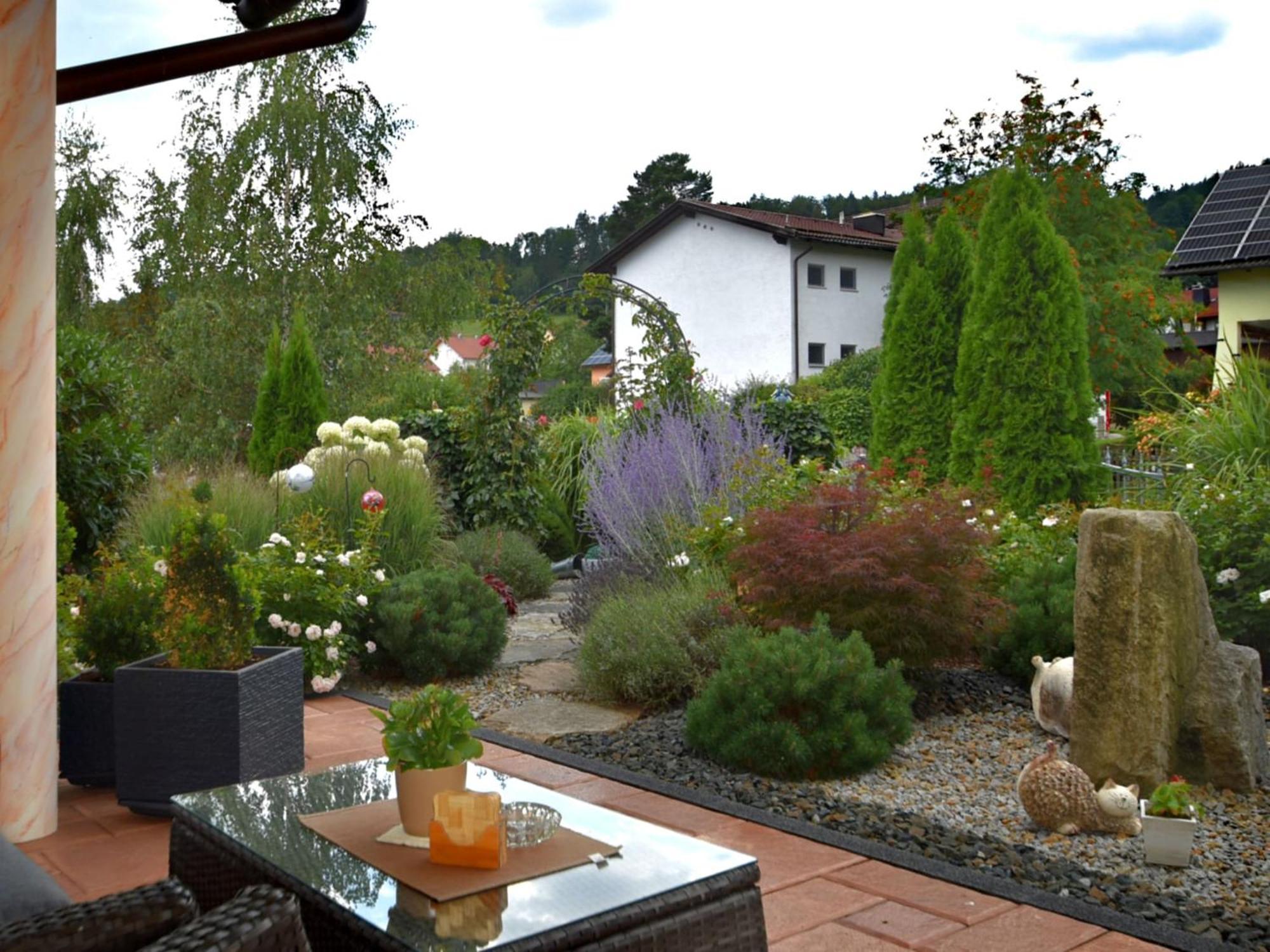 Scenic Apartment With Balcony Garden Deckchairs Barbecue Gleißenberg Екстериор снимка