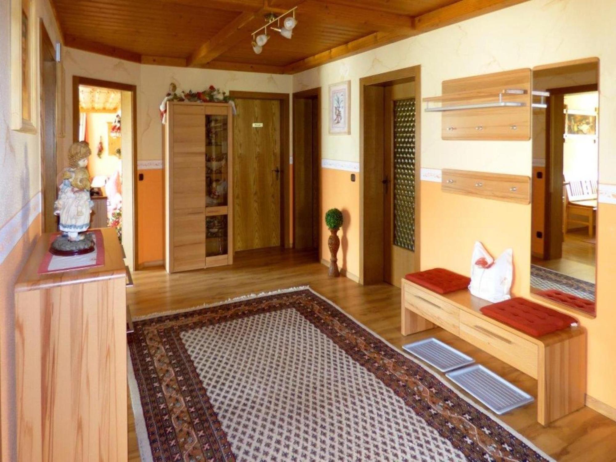 Scenic Apartment With Balcony Garden Deckchairs Barbecue Gleißenberg Екстериор снимка
